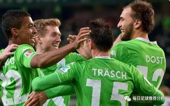  德甲半程盘点，拜仁统治力下滑引热议  